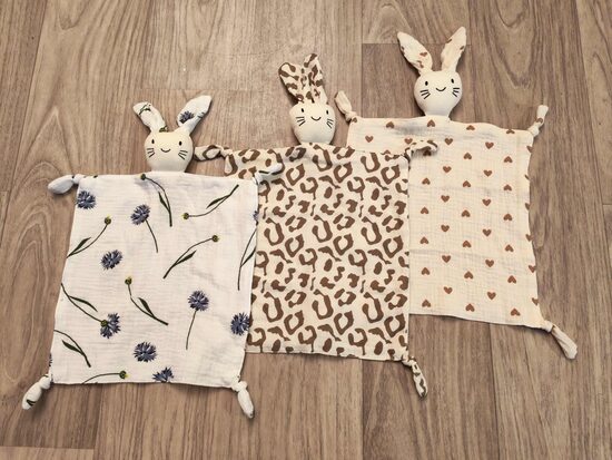 Doudou Lapin coloré